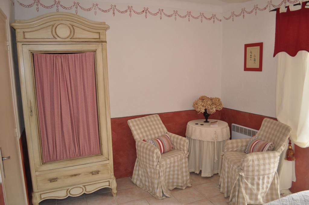 Bed and Breakfast La Ribeyrette Chamborigaud Номер фото